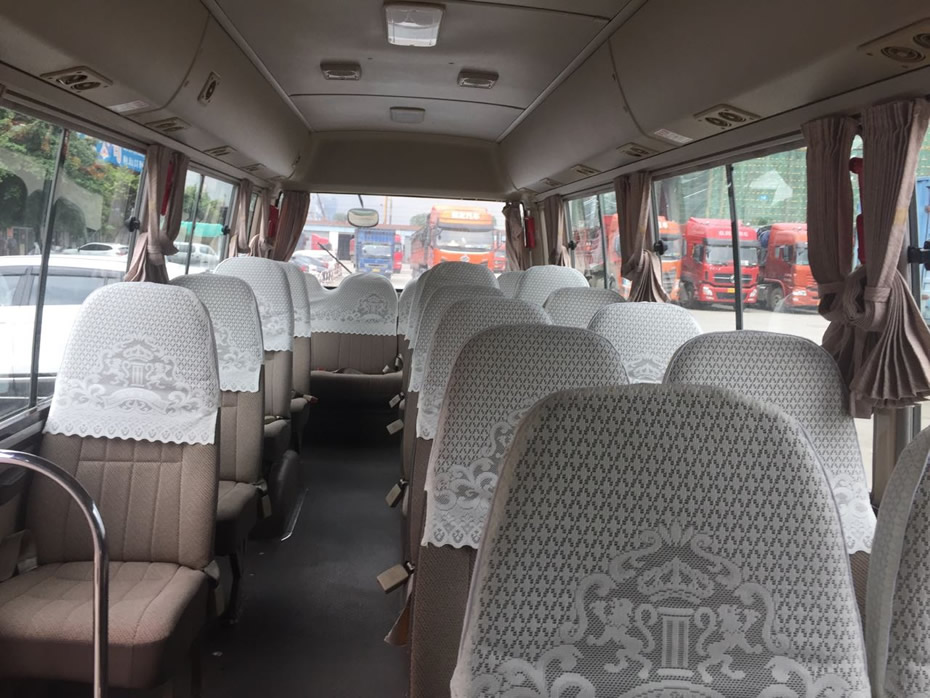 佛山22座丰田中巴出租,22座丰田中巴旅游包车,22座丰田中巴商务包车