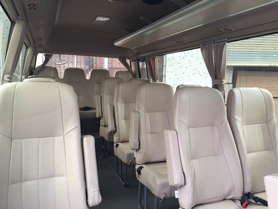 佛山22座丰田中巴出租,22座丰田中巴旅游包车,22座丰田中巴商务包车
